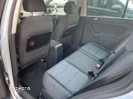 Volkswagen Golf Plus 1.6 TDI DPF Style - 6