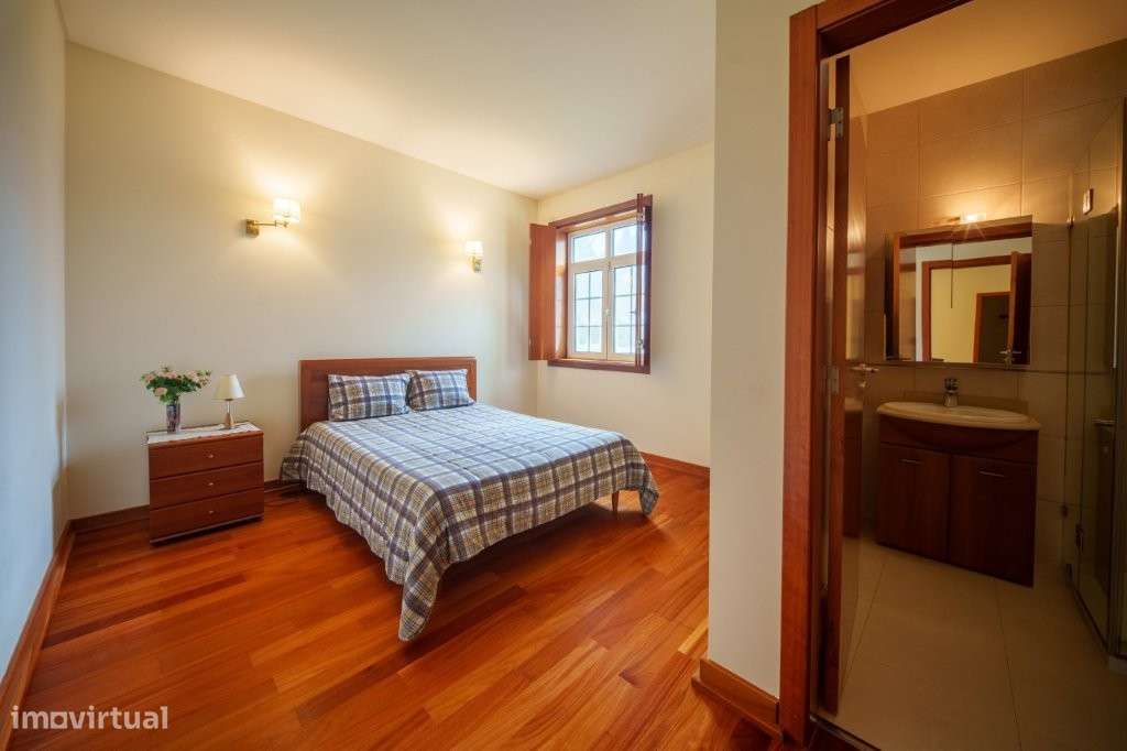 Moradia T5 - Tomar, inserida num amplo terreno de 15.560 m²-19