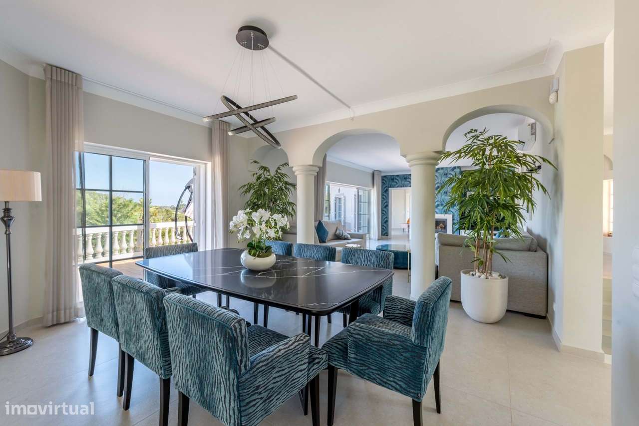 Deslumbrante moradia de golfe de 5 quartos com vistas deslumbrantes - Grande imagem: 5/40