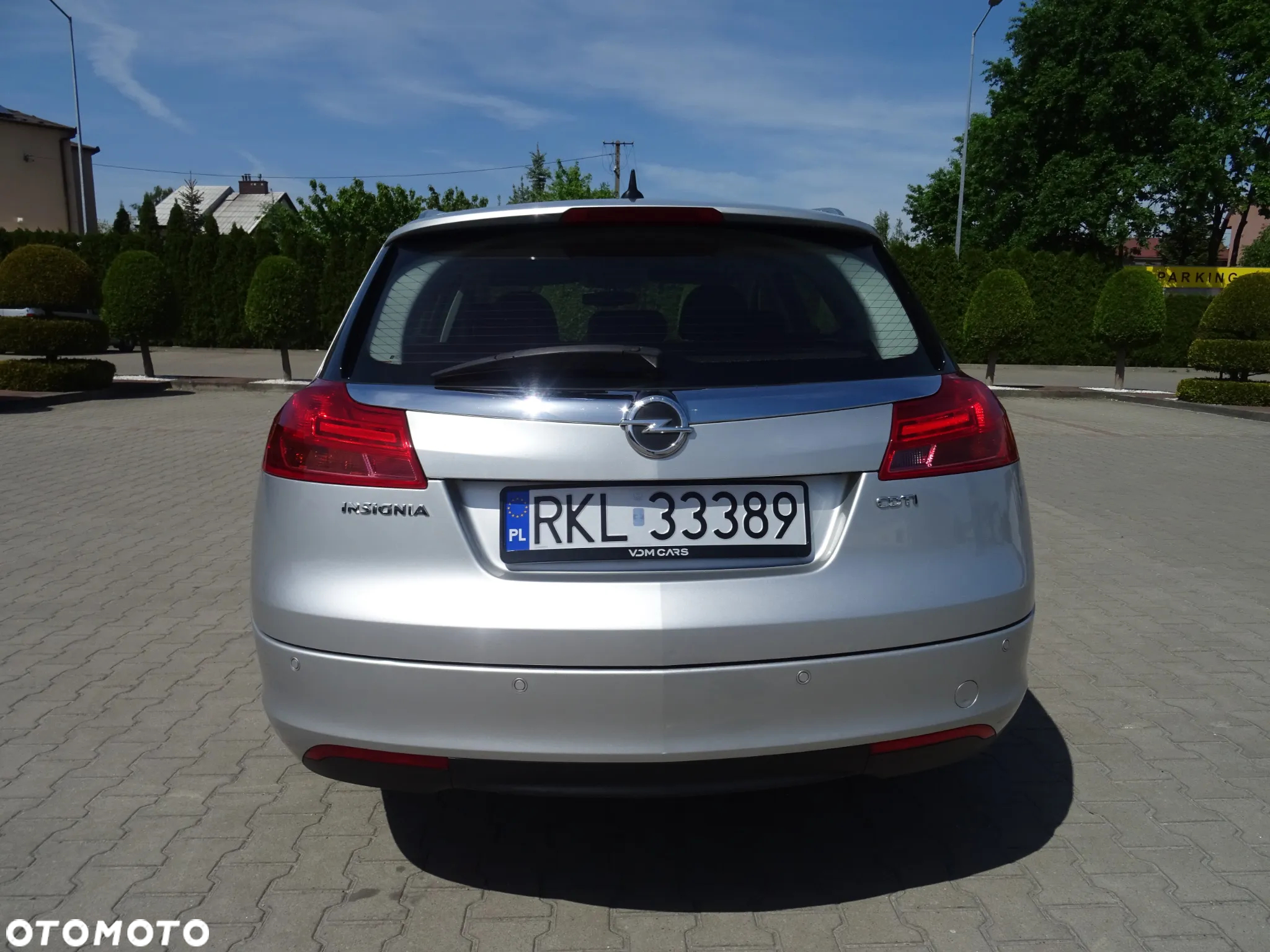 Opel Insignia 2.0 CDTI - 9