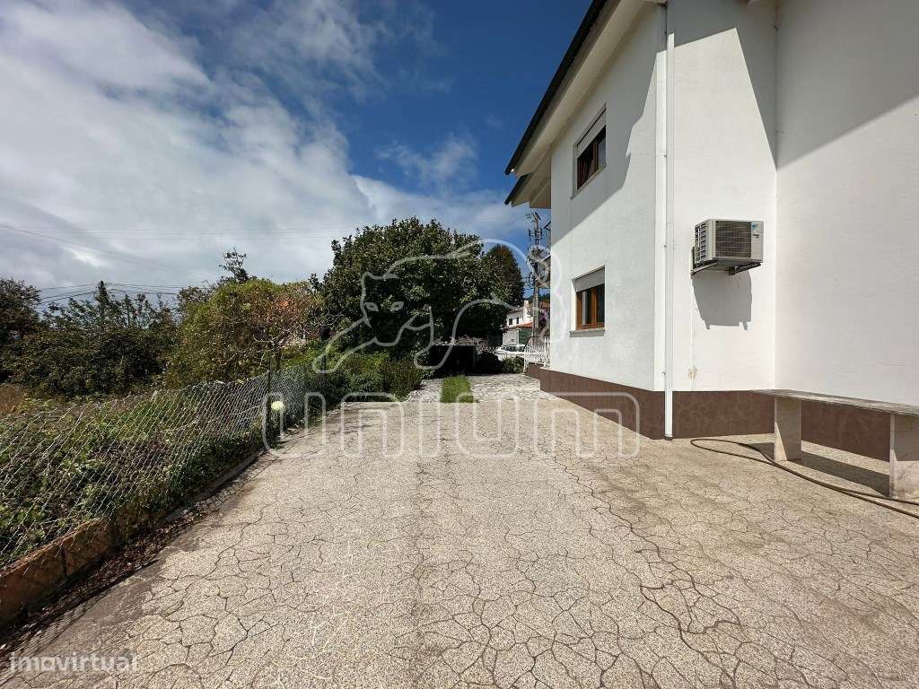 Moradia Isolada T7 Areosa - Grande imagem: 3/27