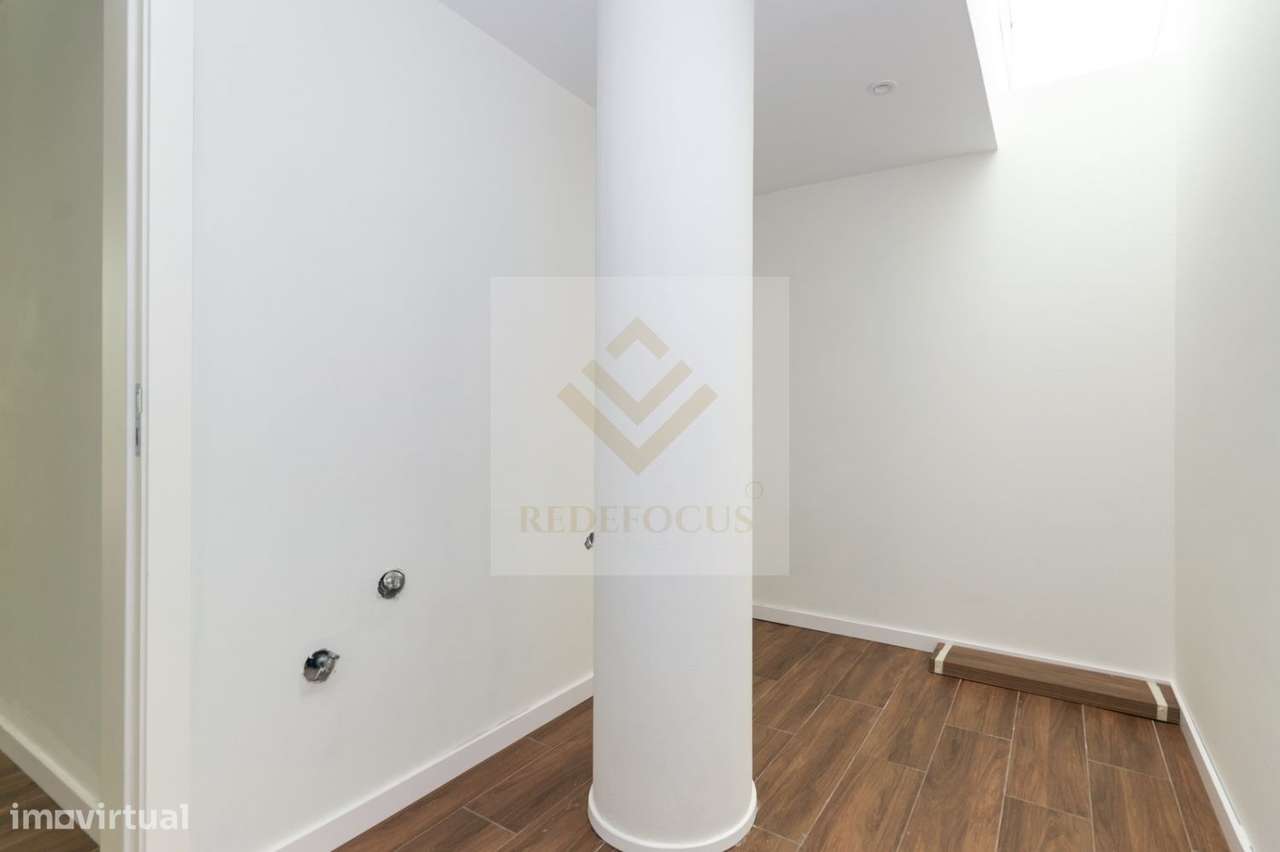 T2 duplex renovado com 122m² em Argoncilhe-15
