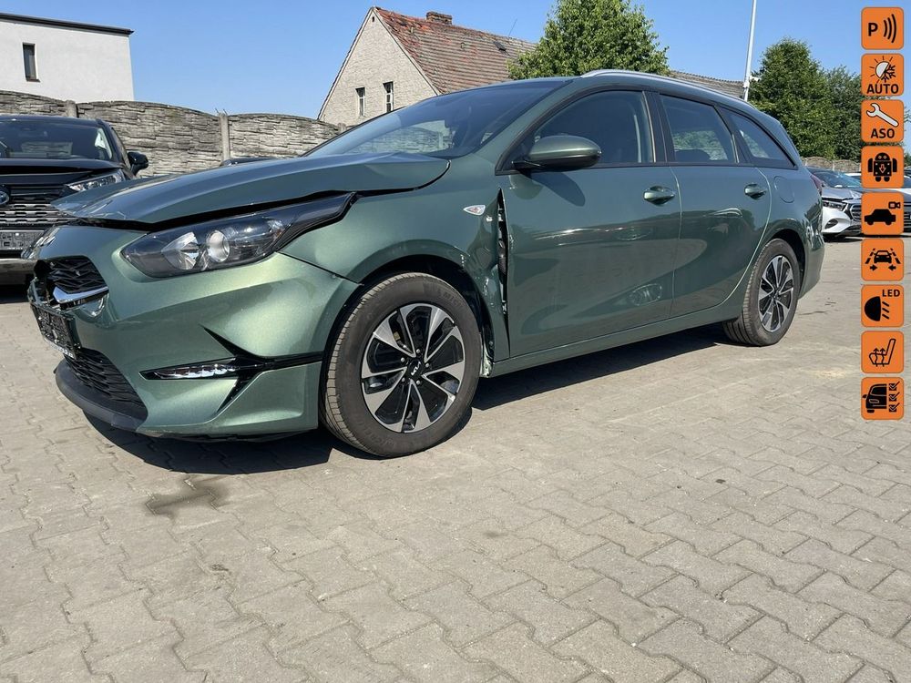 Kia Ceed III (2018-) 1.5 T-GDI M 2025