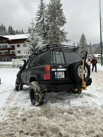 Nissan Patrol - 9