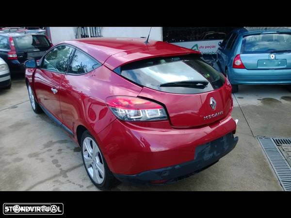 Traseira/Frente/Interior Renault Megane Coupe 2010 - 2