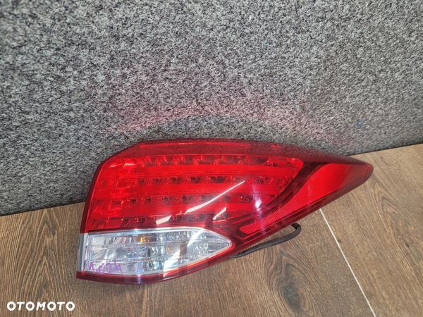 HYUNDAI I40 KOMBI 011-015 LAMPA PRAWY TYŁ TYLNA 92402-3Z0 - 5