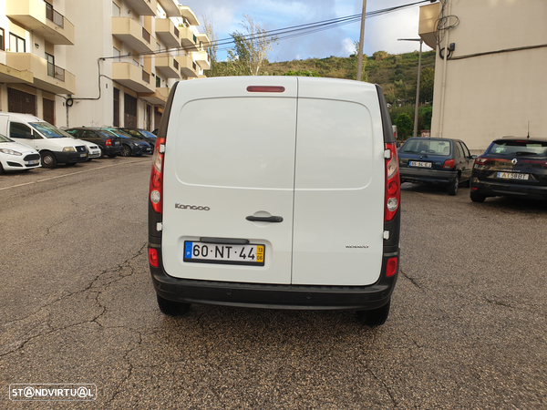 Renault kangoo 1.5DCI  A/C - 6