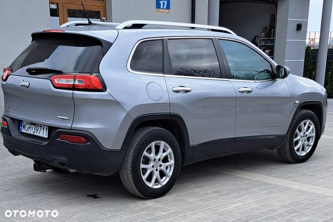 Jeep Cherokee - 2