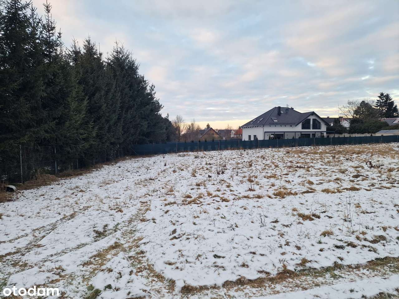 Prywatność i przestrzeń – Działka 1688 m² w Kiekrzu-5