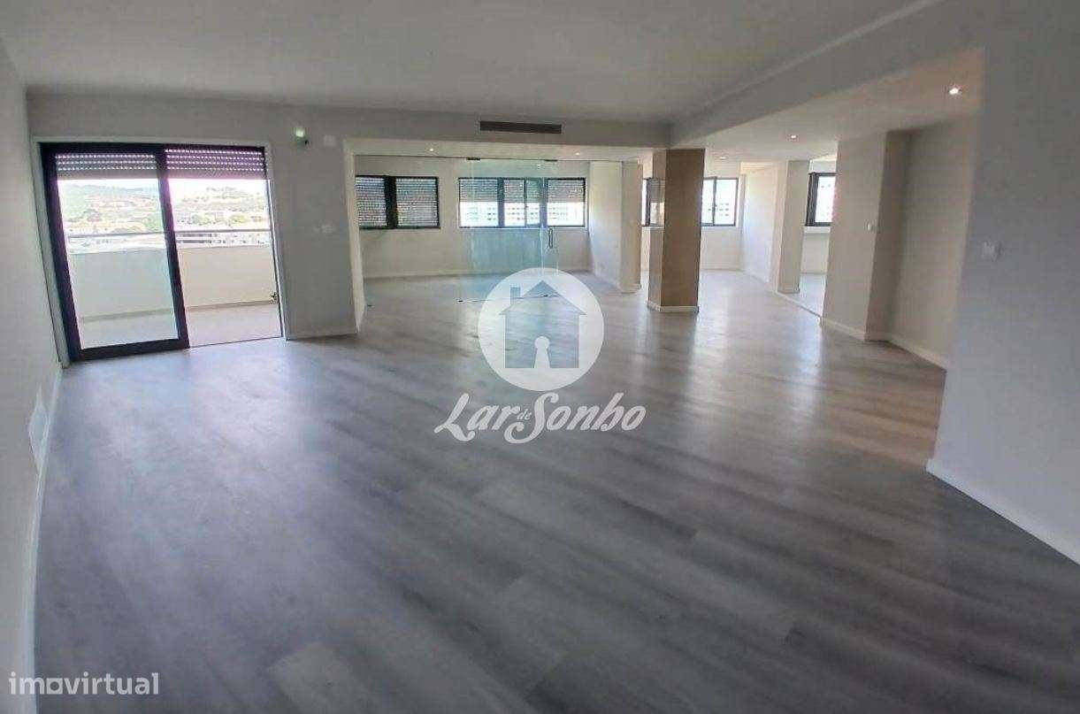 Apartamento exclusivo à entrada de Braga - Grande imagem: 5/32