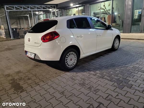 Fiat Bravo 1.4 T-Jet 16V Emotion - 3