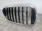 GRILL GRIL ATRAPA NERKA PRAWA BMW 5 G30 2017- - 4