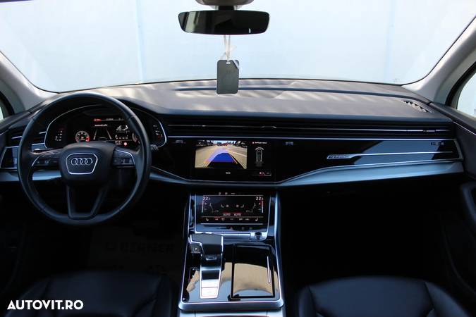 Audi Q7 3.0 50 TDI quattro Tiptronic S Line - 15