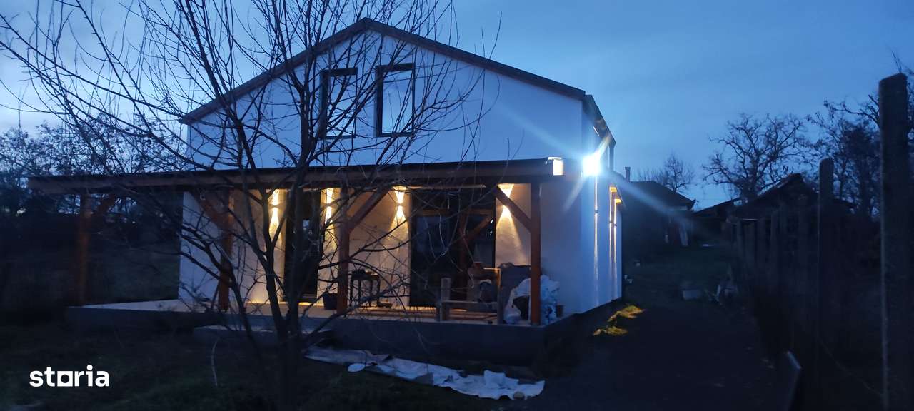 Casa din Gradini - Imagine principală: 4/17