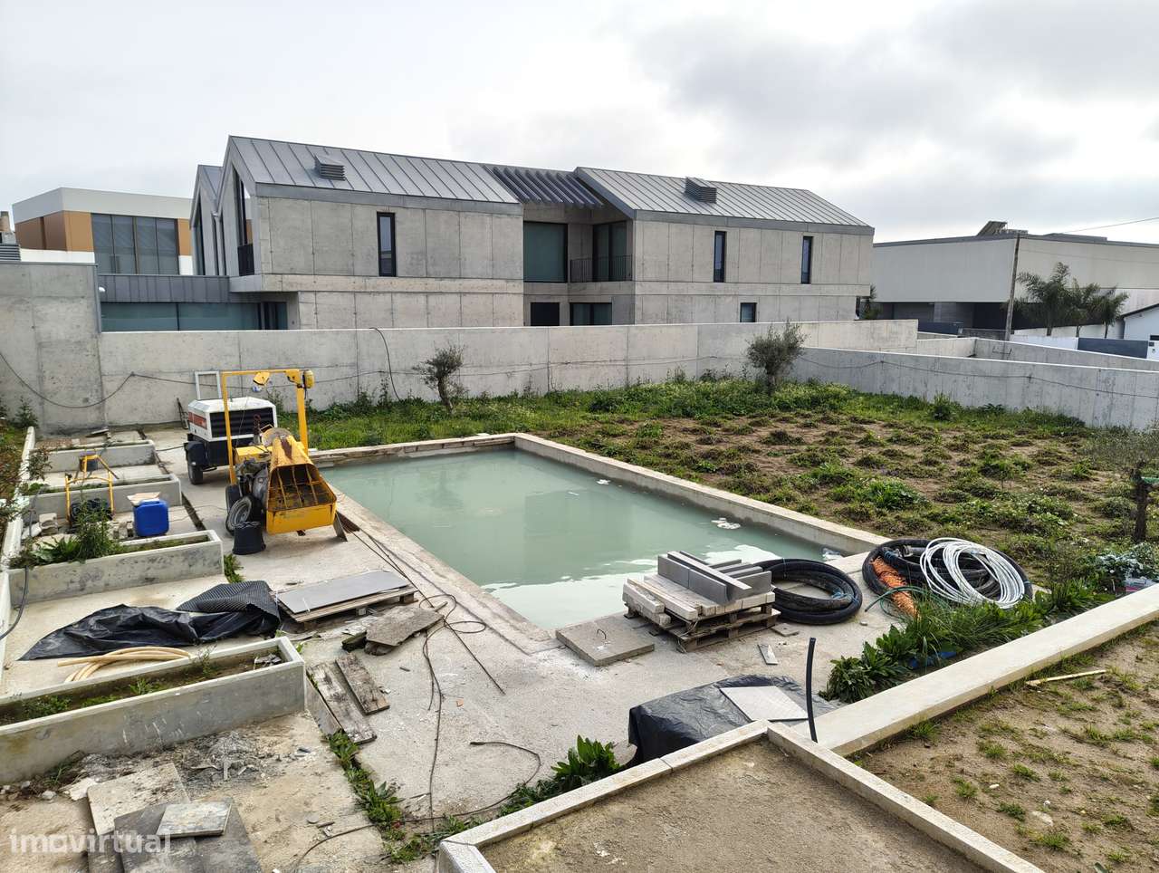 MORADIA NOVA - com PISCINA comum - PRAIA SALGUEIROS - CANIDELO-6