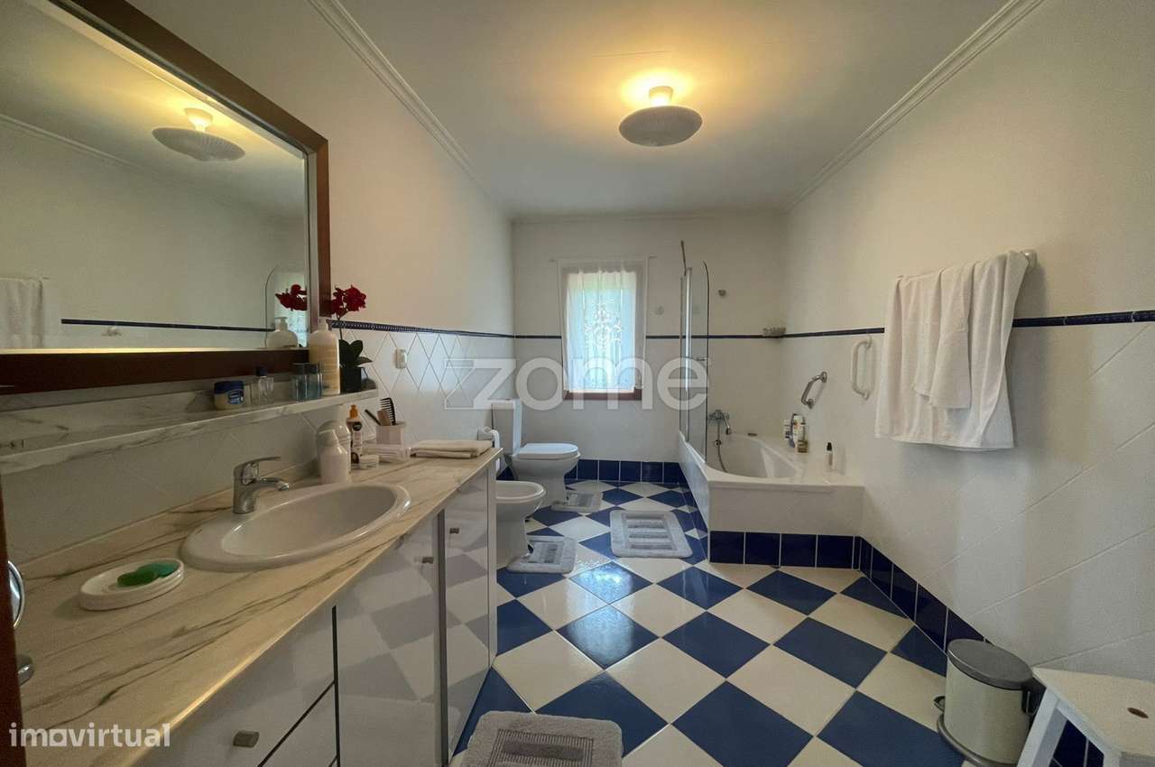 Quinta com Moradia V3 de 2 Pisos, Garagem e Olival – São Pedro, Vei...-14