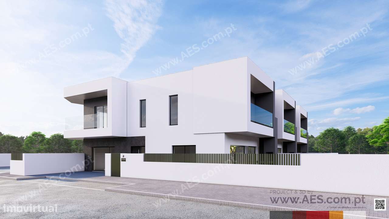 Moradia T4 em Fernão Ferro – Modernidade, Conforto e Tranquilidade-7