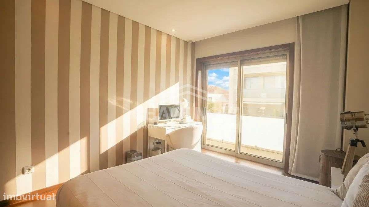 Moradia V3  em Oliveira do Douro - Grande imagem: 5/33