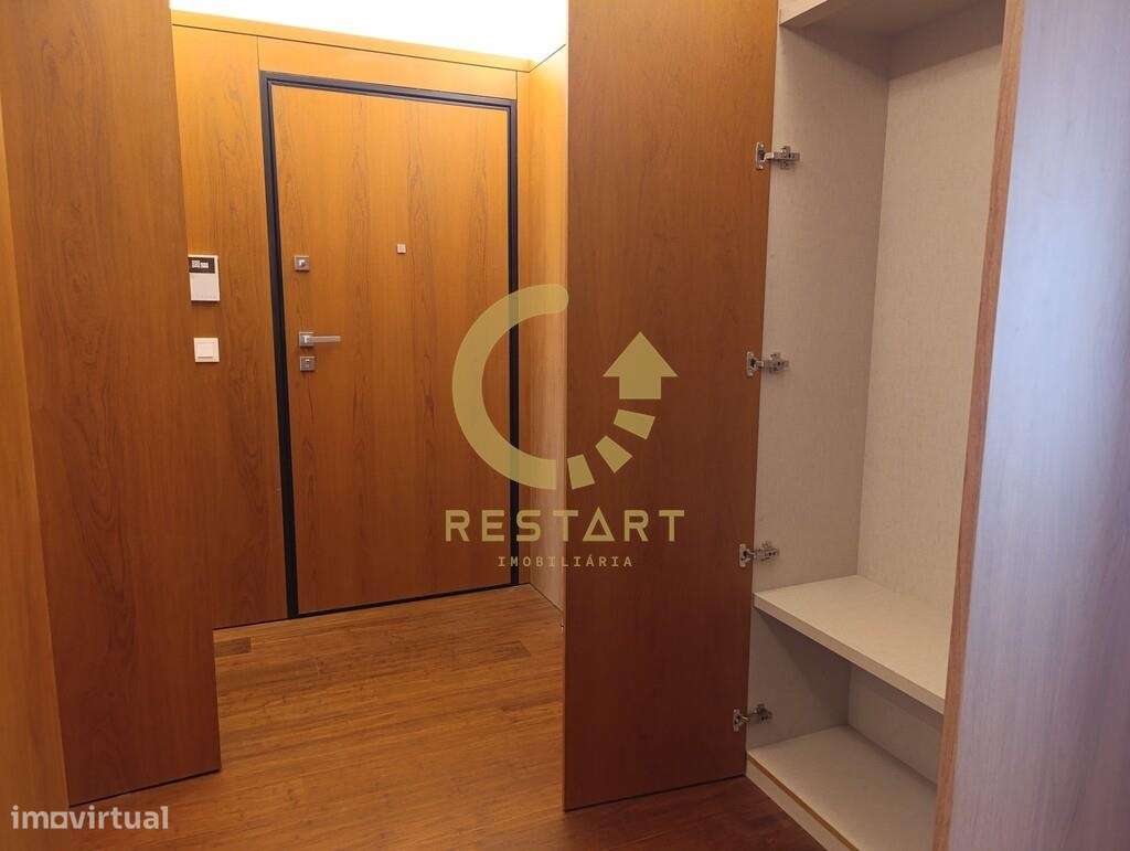 T4 Duplex de Elevada Qualidade - Centro Trofa - Grande imagem: 4/59