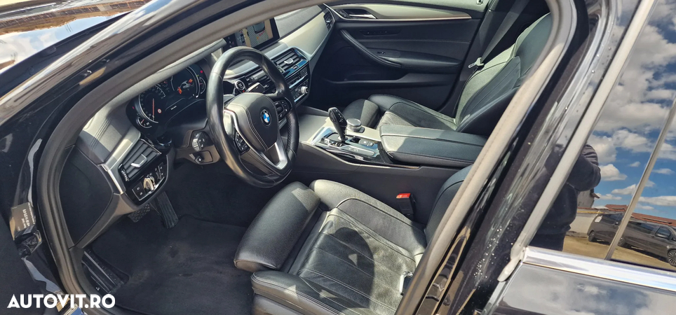 BMW Seria 5 520d xDrive Aut. Luxury Line - 11