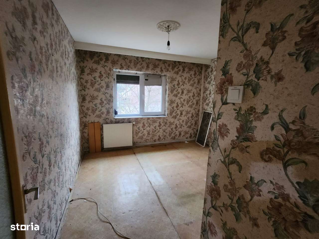 Decomandat 3 Camere  str Neagoe Voda et 2-18