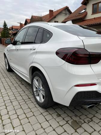 BMW X4 xDrive20d - 13