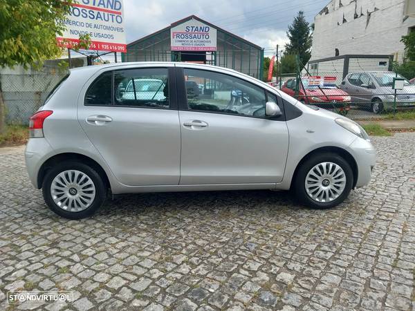 Toyota Yaris 1.0 VVT-i Comfort - 4