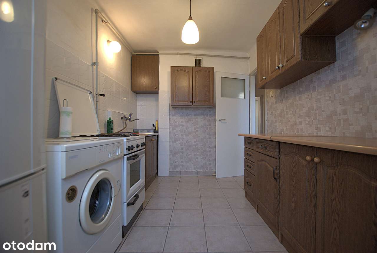 3 pokoje, widna kuchnia, winda, ogrodzony blok, parking ul. Chrobrego-15