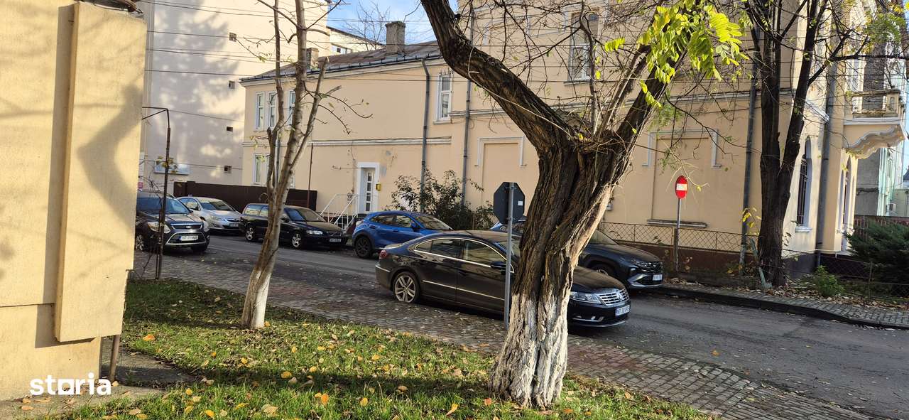 Chirie 2 camere pentru BIROURI - Imagine principală: 4/8