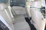 Volkswagen Passat 2.0 TDI DSG Comfortline - 17