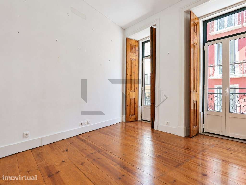 Apartamento T3+1 com Pátio Privado a 2 passos da Av. da LIberdade p...-5