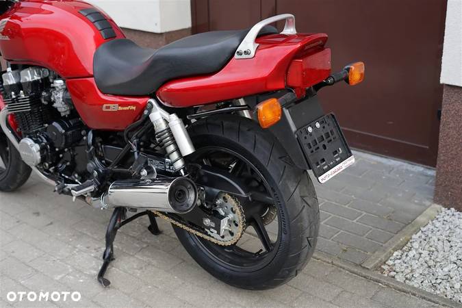 Honda CB - 26