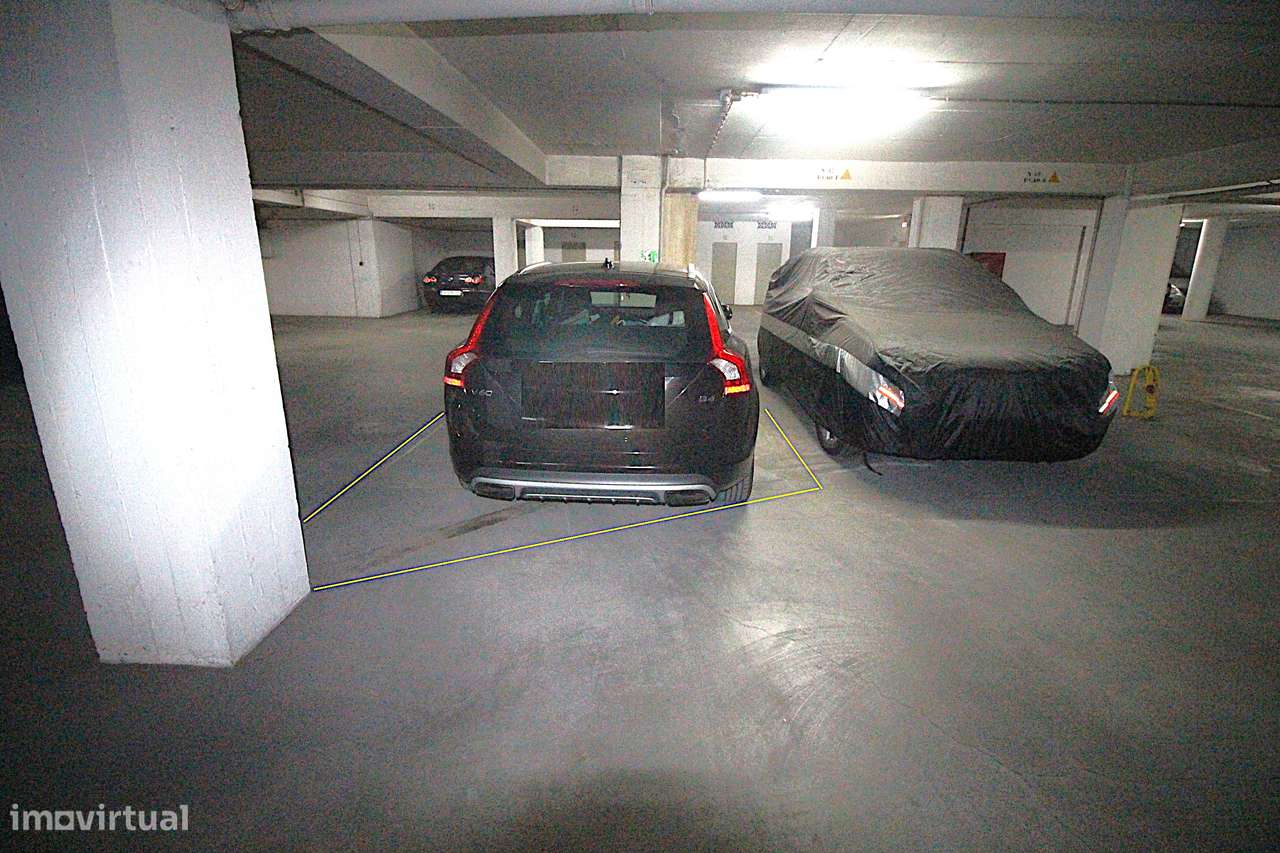 Armação de Pêra T2 Perto do mercado com Piscina, Garagem e Arrecadação-19