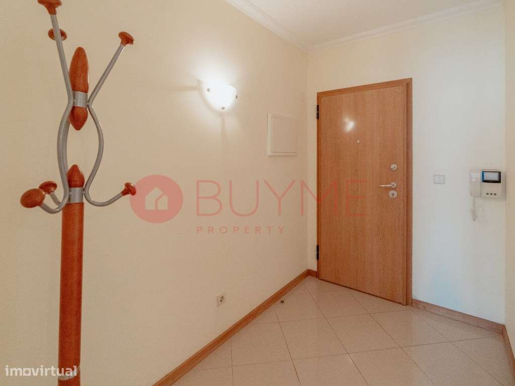 Apartamento T1 com Estacionamento Privativo no Centro de Quarteira,...-17