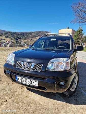 Nissan X-Trail 2.5 Sport - 4