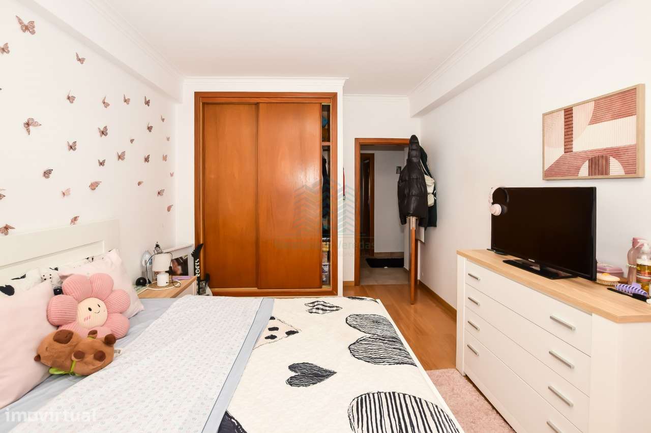 Apartamento T3 com Garagem e Arrecadação - Torres Novas-12