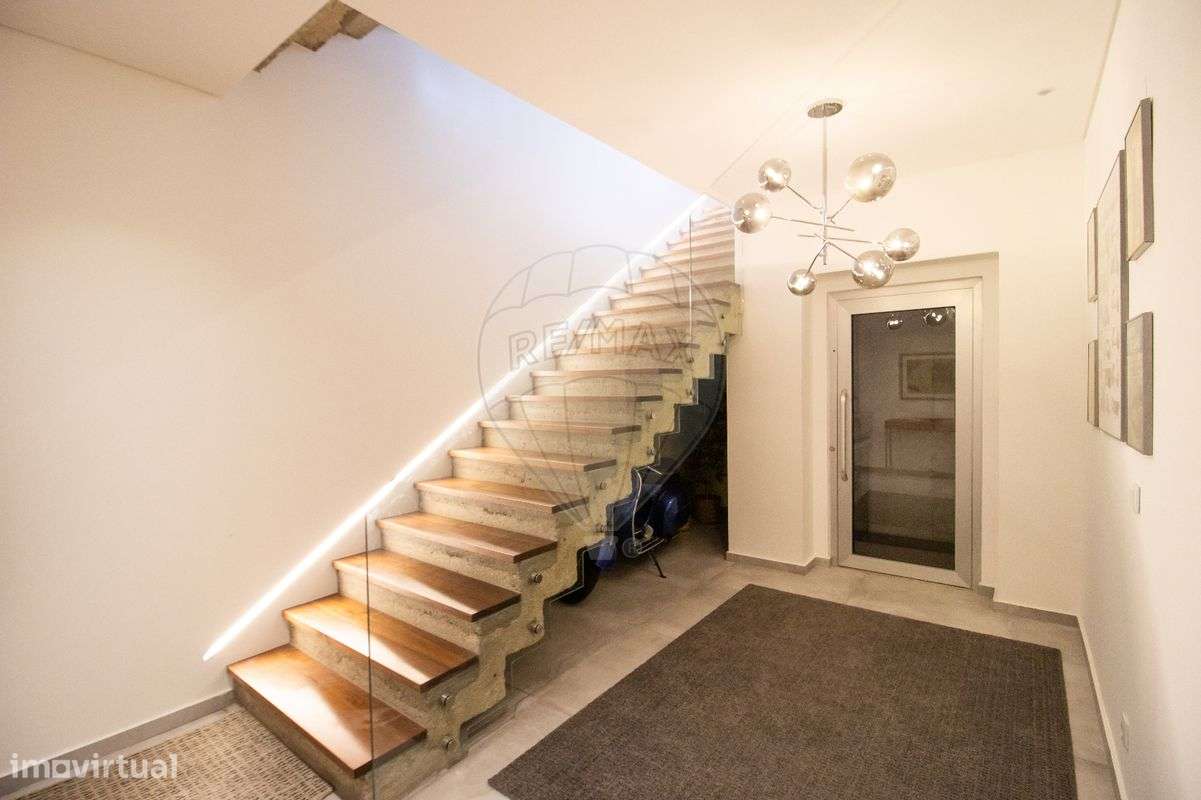 Moradia T5 para venda - Grande imagem: 3/50