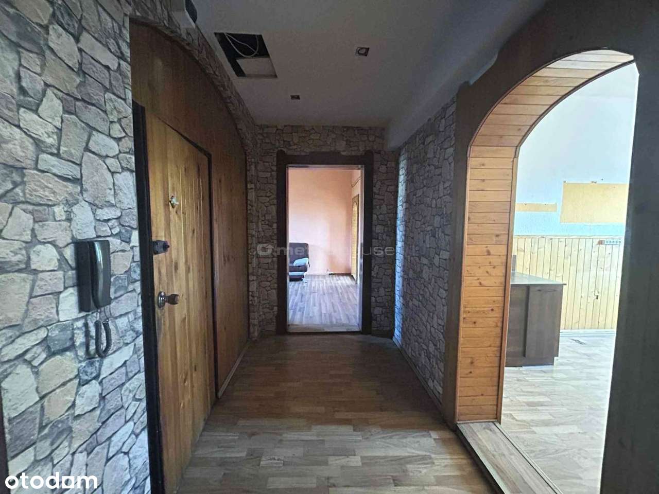 MIESZKANIE DOSTĘPNE OD ZARAZ-10