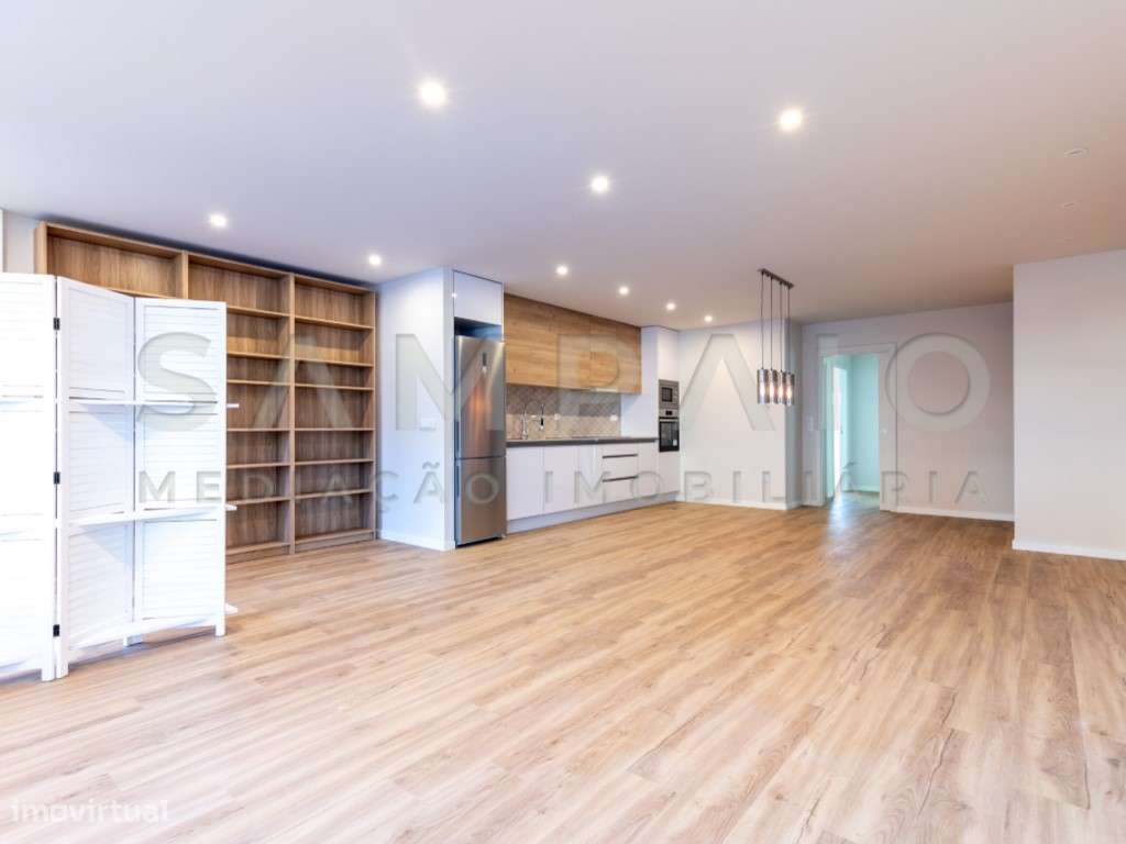 Apartamento T2 - Valbom - Renovado!-4