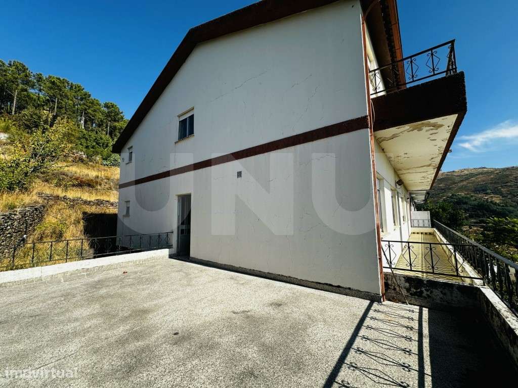 Moradia Espaçosa com Terreno e Potencial de Investimento - Atalaia,...-20