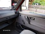 Volkswagen Golf 1.6 / 1.6 C D - 12