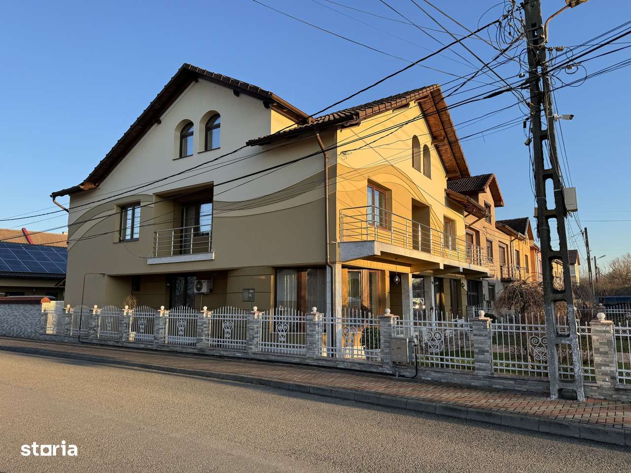 De vanzare casa exclusivista in Lugoj - Imagine principală: 4/9