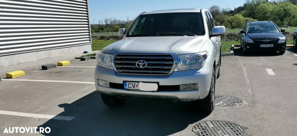 Toyota Land Cruiser V8 4.5 Aut Executive - 3