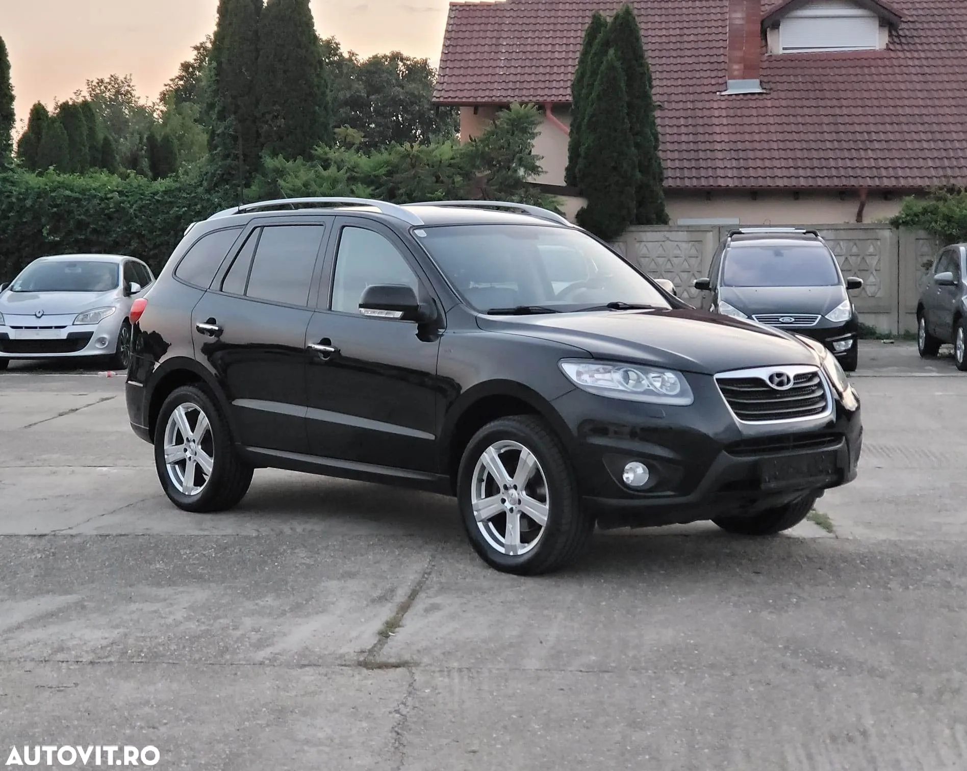 Hyundai Santa Fe - 2