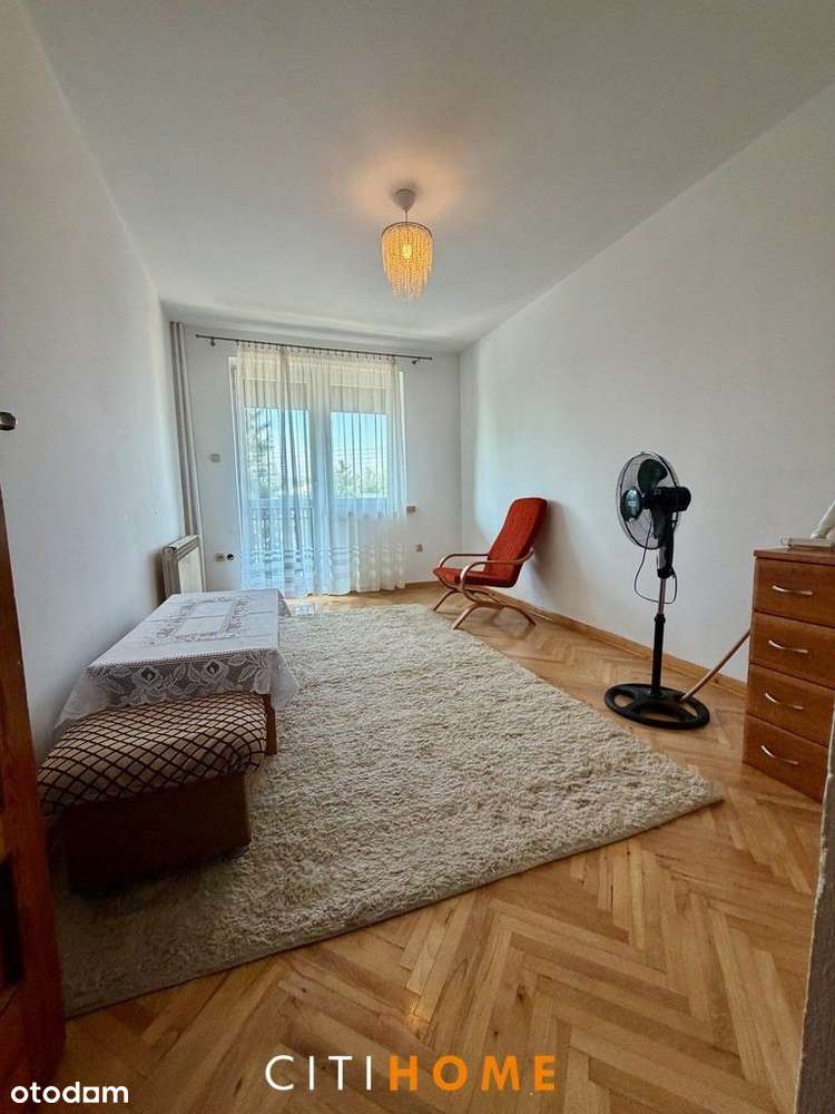 * Przestronny, zadbany dom dla dużej rodziny *-6