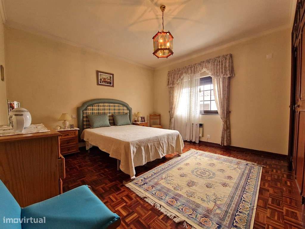 Moradia isolada como nova em Fernão Ferro-19