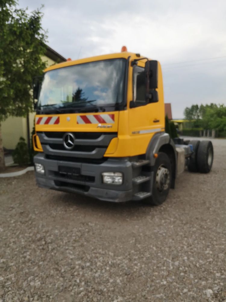 Mercedes-Benz Actros 2011