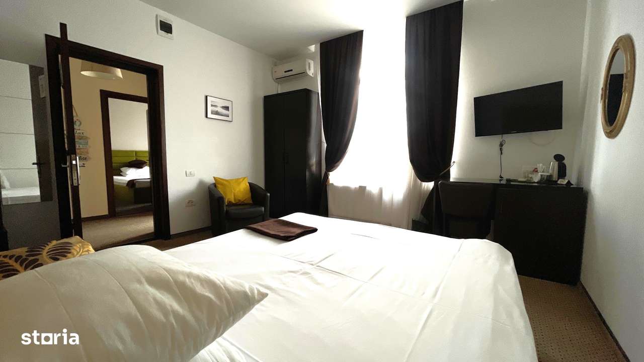 Vila turistica de vanzare in Mamaia Nord-12