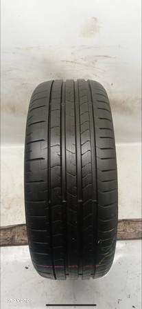 L-214 225/40R19 92W PIRELLI P.ZERO - 6