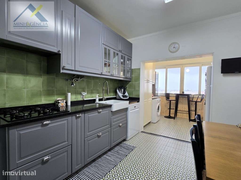 Apartamento T4 no Monte Belo Norte em Setúbal-9